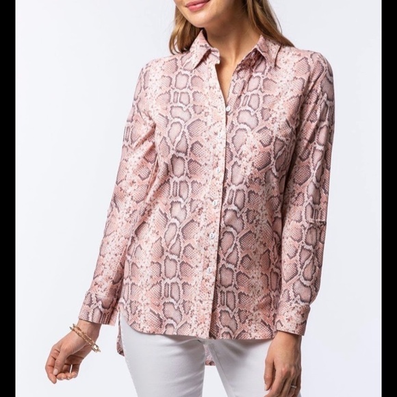 Tyler Boe Grey Blush Python Reptile Print Sueded-Feel Shirt Blouse Relaxed Fit - Picture 9 of 9
